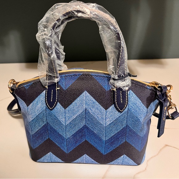 Dooney & Bourke Denim Chevron Ruby Bag - NWT - Picture 6 of 9
